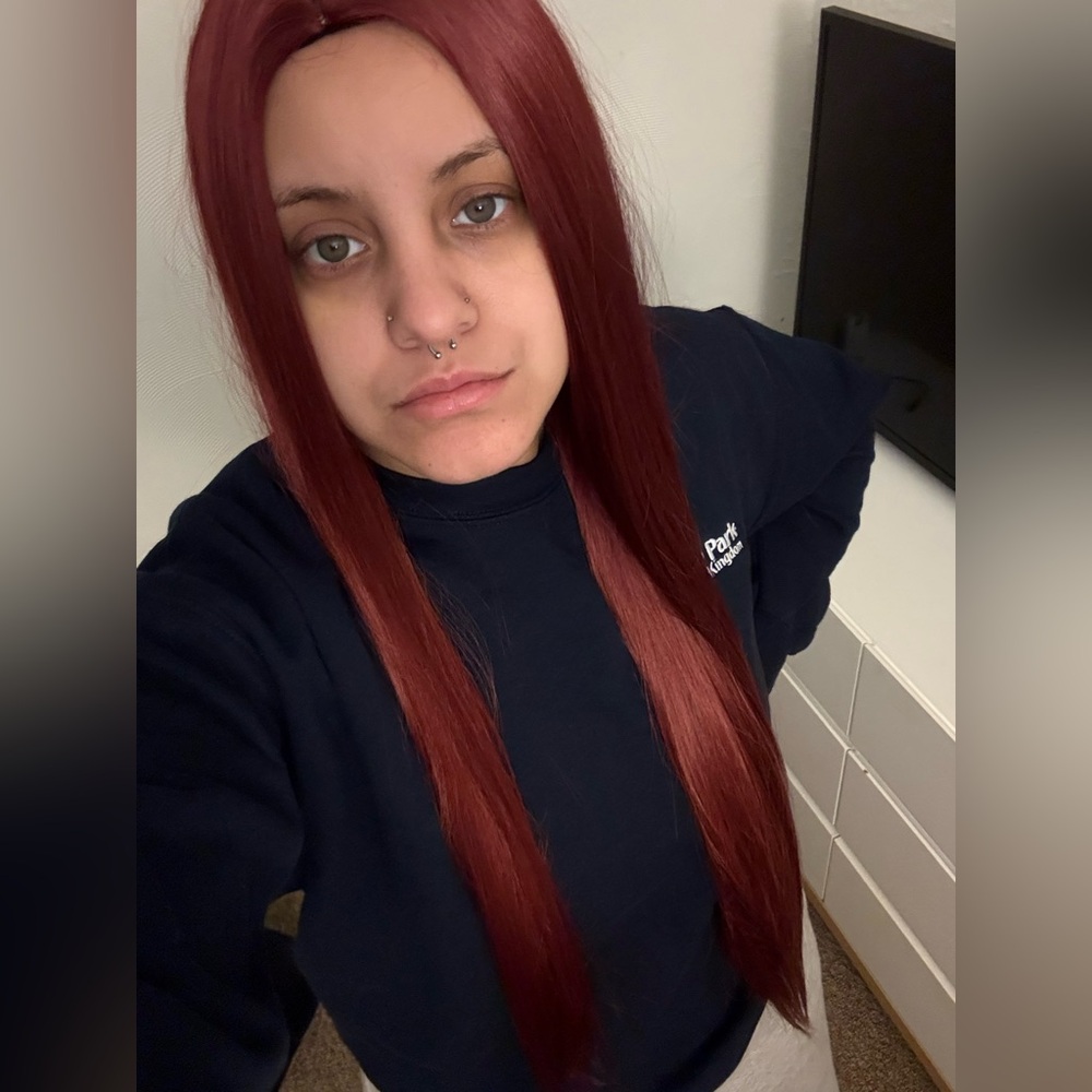 Red 20in wig